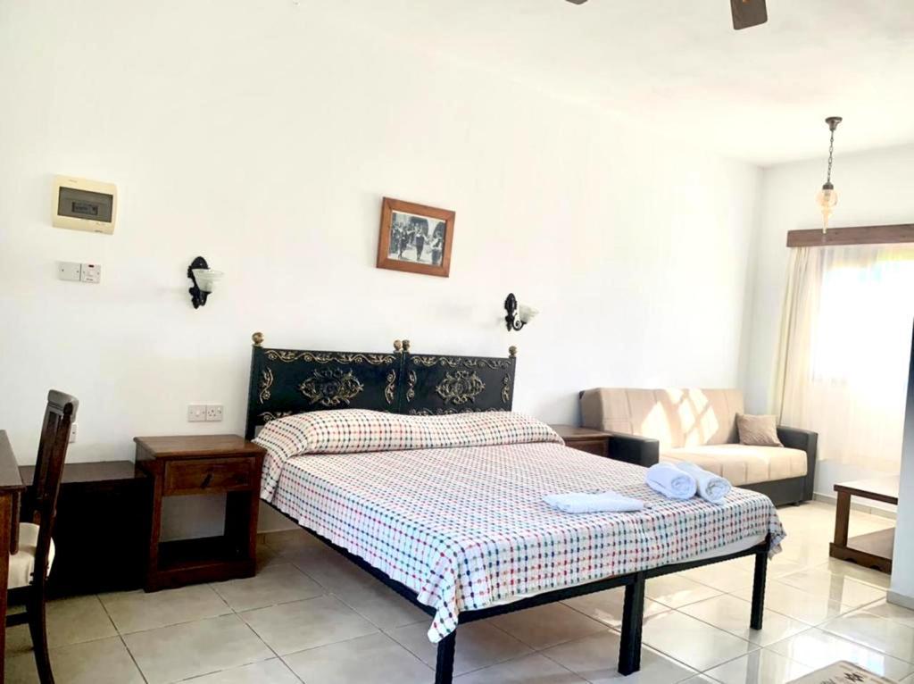 Villa Lembos Hotel Karpaz Rizokarpaso 외부 사진