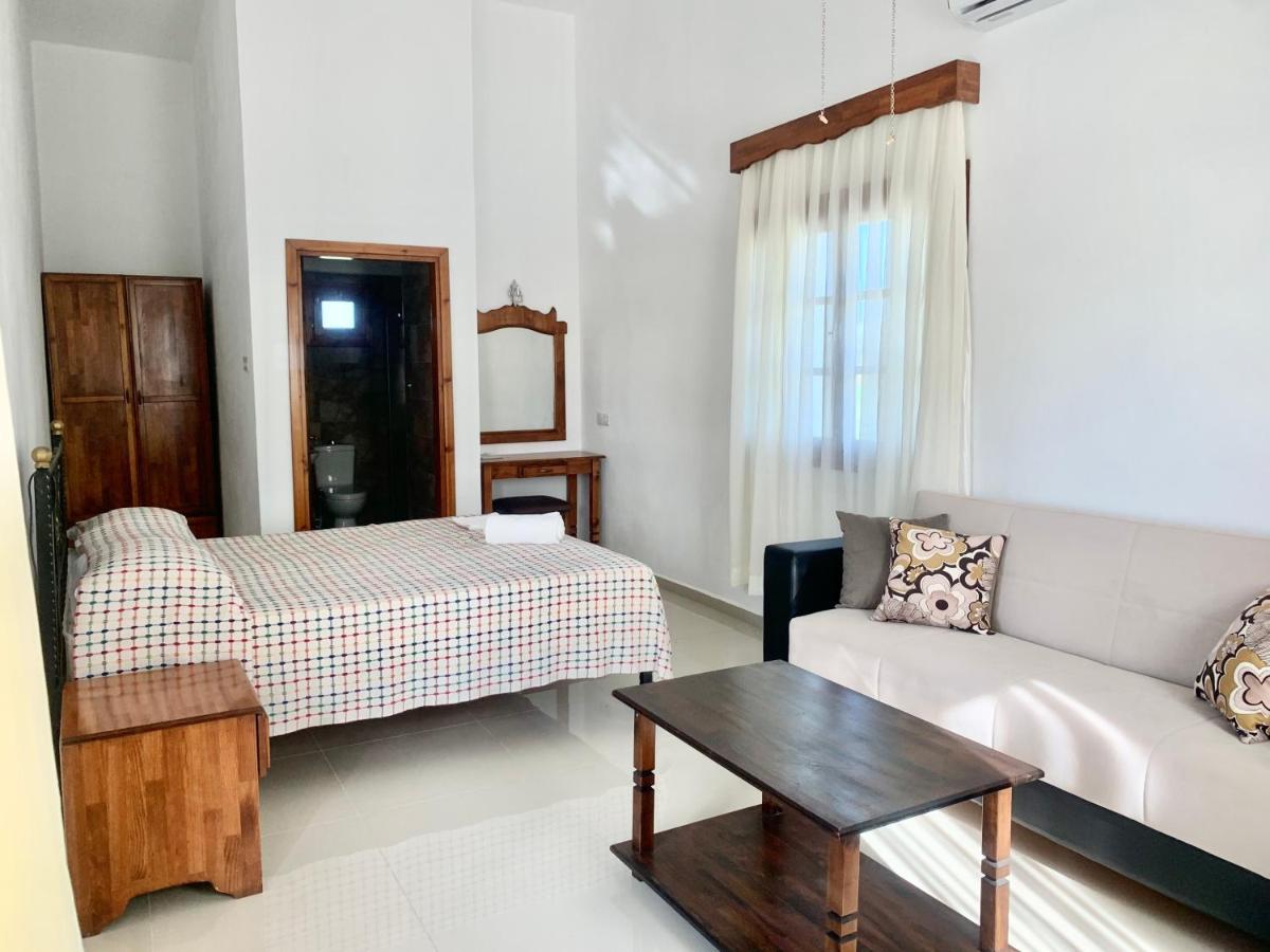 Villa Lembos Hotel Karpaz Rizokarpaso 외부 사진
