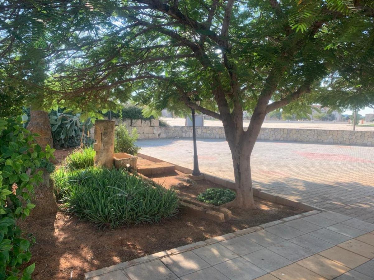 Villa Lembos Hotel Karpaz Rizokarpaso 외부 사진